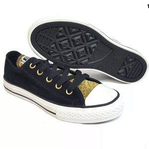 RARE Sample Sale Converse Chuck Taylor shoes 8.5